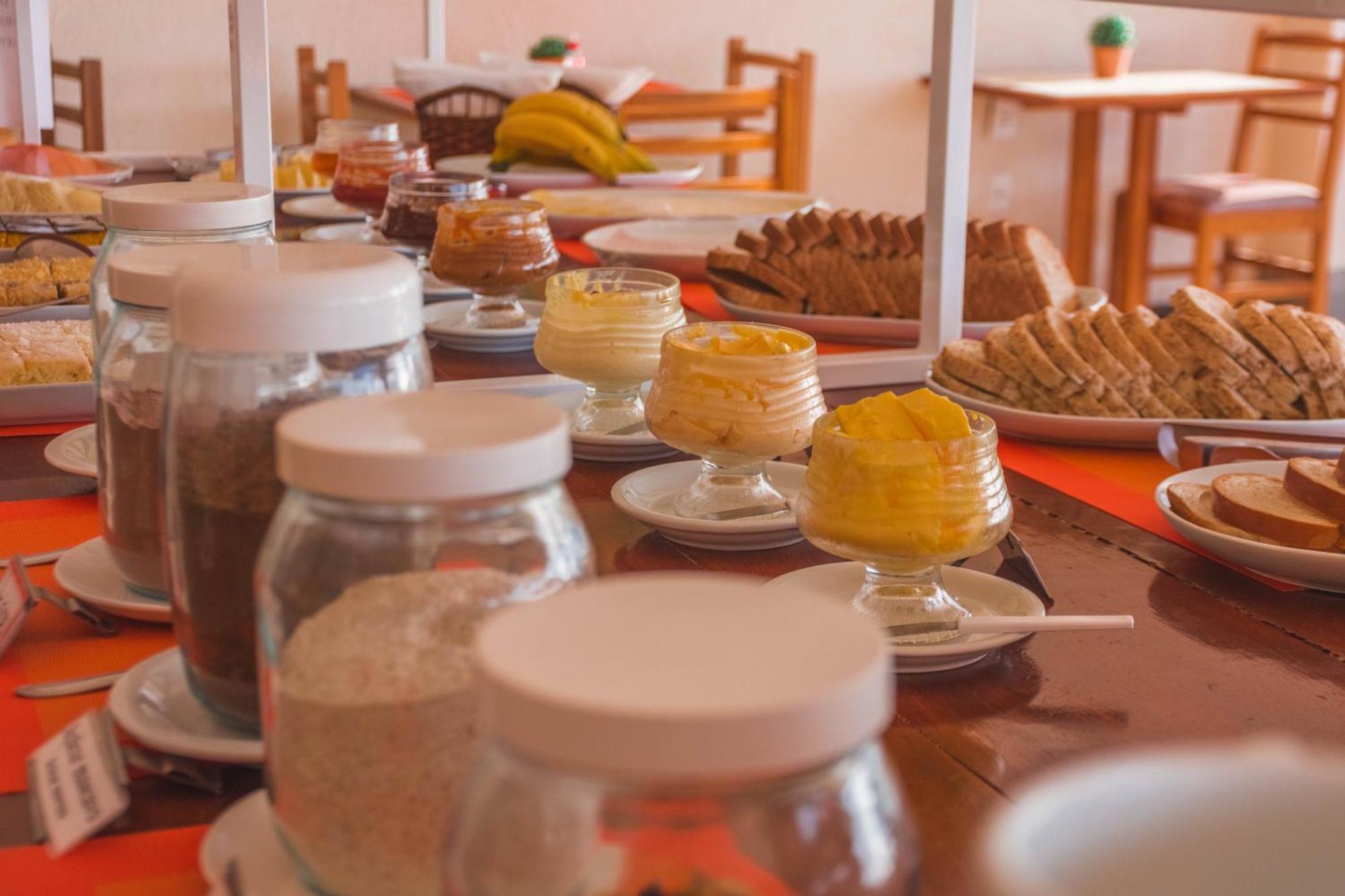 Ferrujao Pousada E Restaurante Гаропаба Екстериор снимка